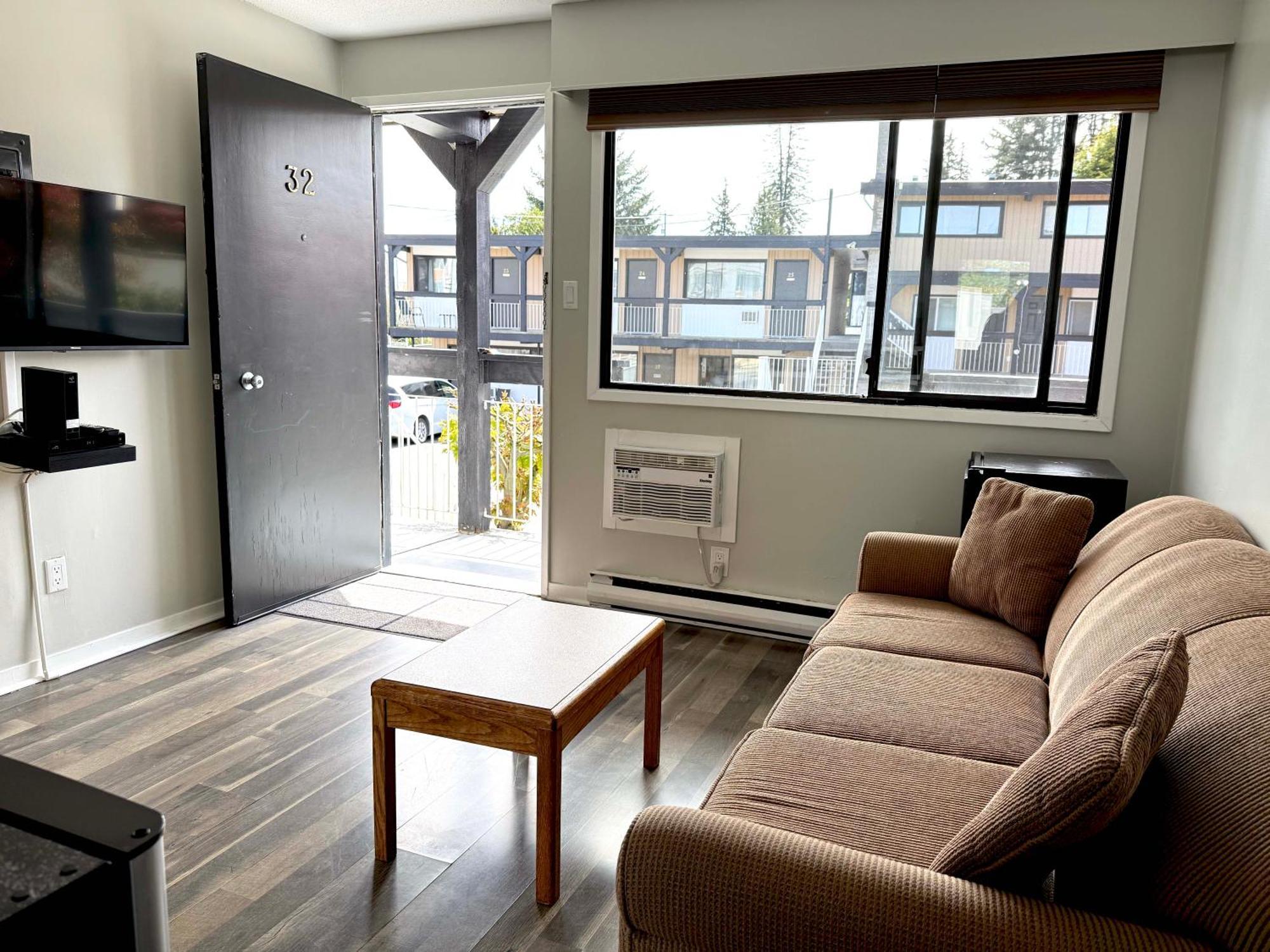 Departure Bay Motel Nanaïmo Extérieur photo